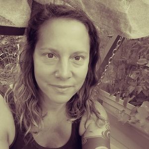 Meet your Posher, Annie